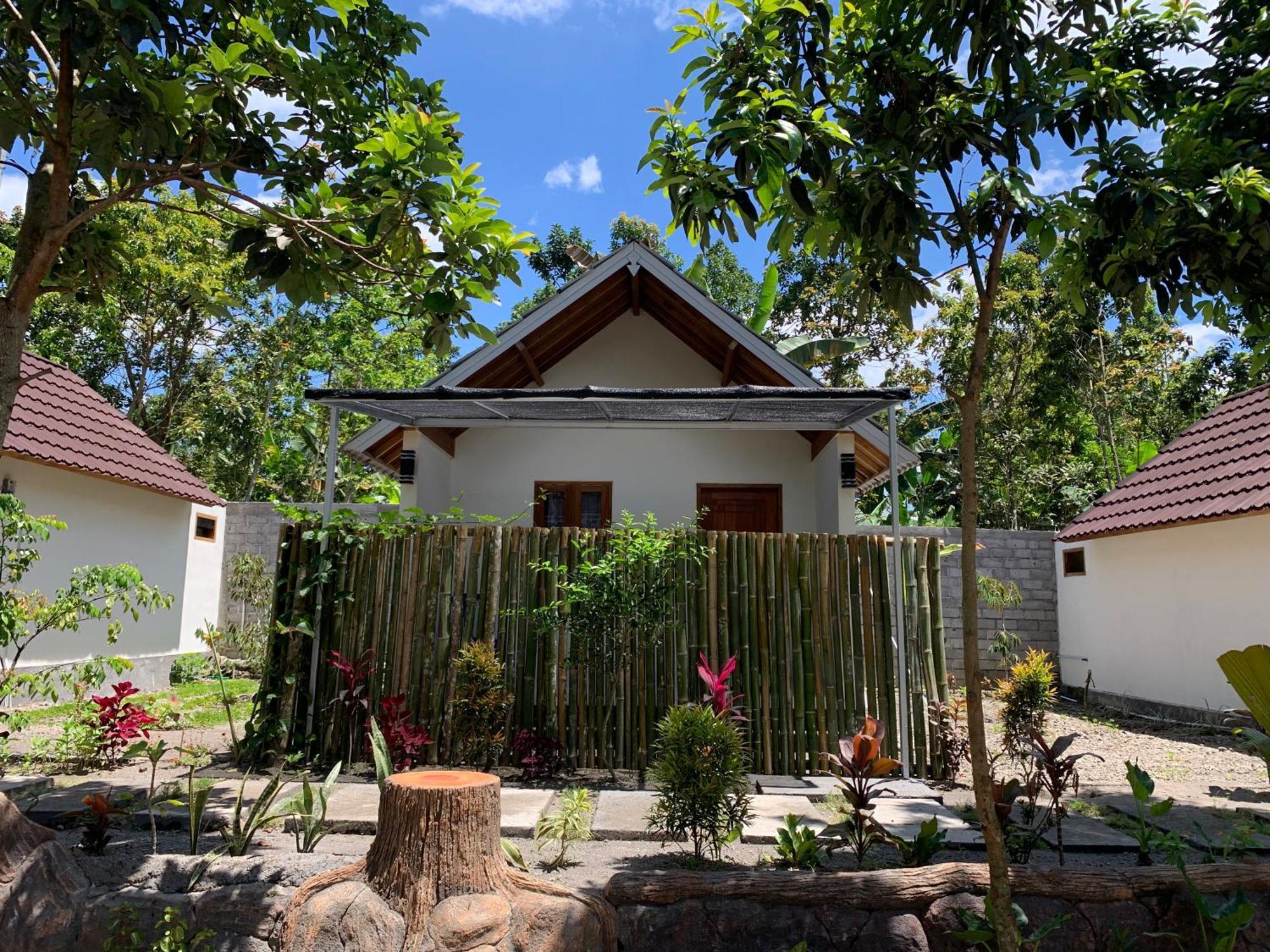 Avocado Homestay เตเตบาตู ภายนอก รูปภาพ